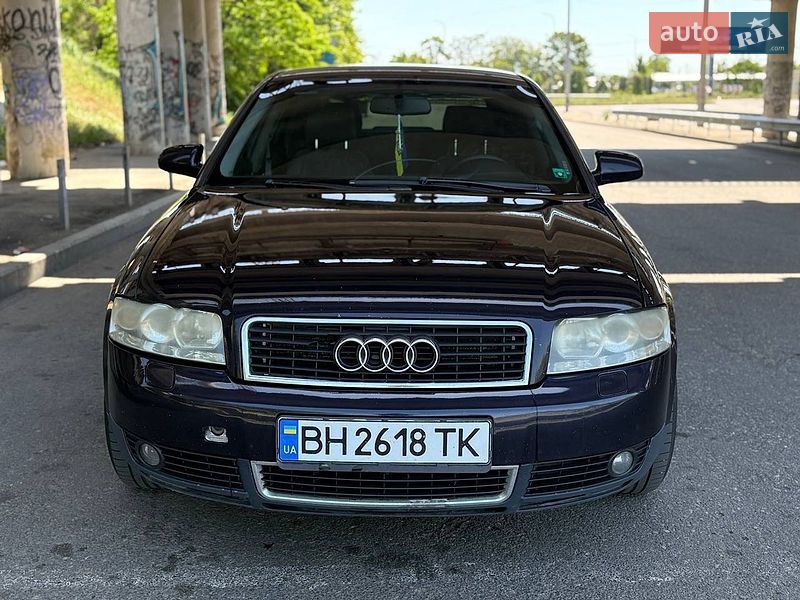 Седан Audi A4 2001 в Одессе