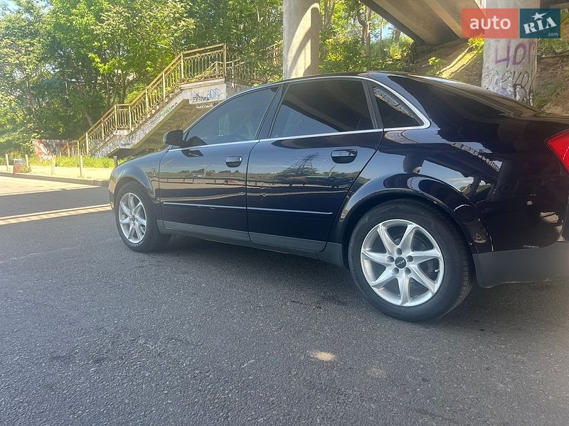 Седан Audi A4 2001 в Одессе