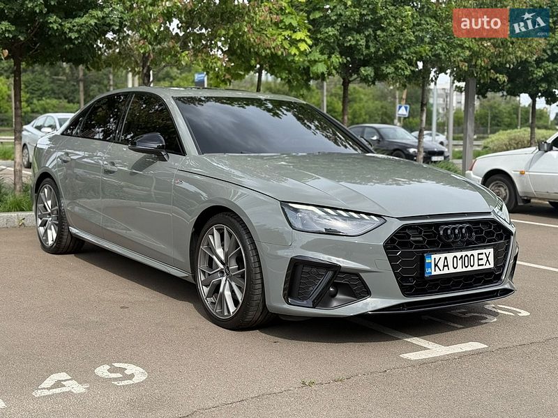 Седан Audi A4 2021 в Києві