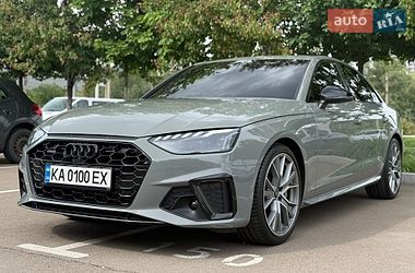 Седан Audi A4 2021 в Києві