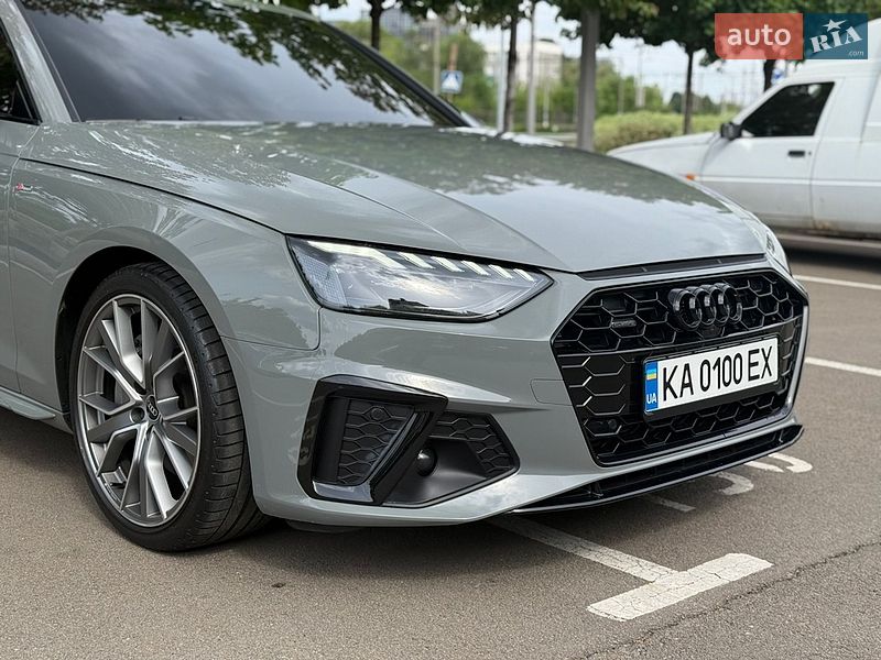 Седан Audi A4 2021 в Києві