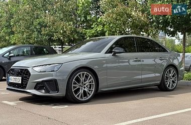Седан Audi A4 2021 в Києві