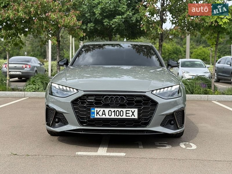 Седан Audi A4 2021 в Києві