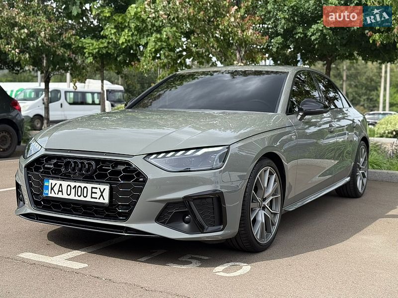 Седан Audi A4 2021 в Києві