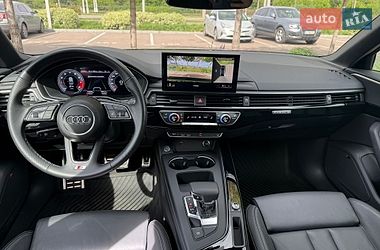 Седан Audi A4 2021 в Києві