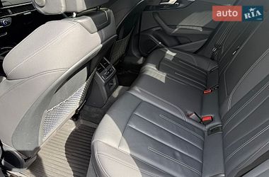 Седан Audi A4 2021 в Києві