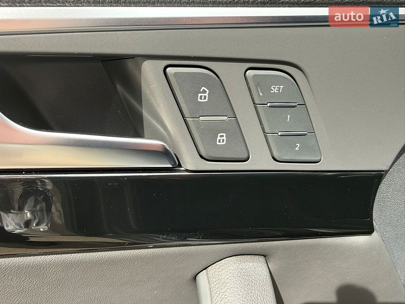 Седан Audi A4 2021 в Києві