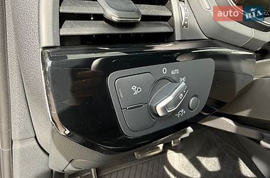 Седан Audi A4 2021 в Києві