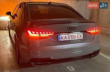 Седан Audi A4 2021 в Києві