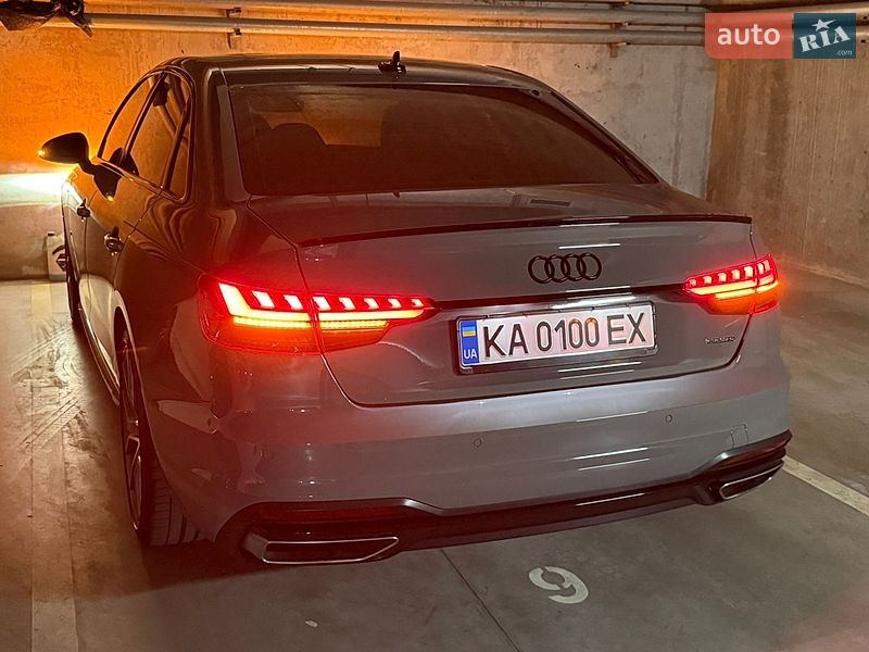 Седан Audi A4 2021 в Києві