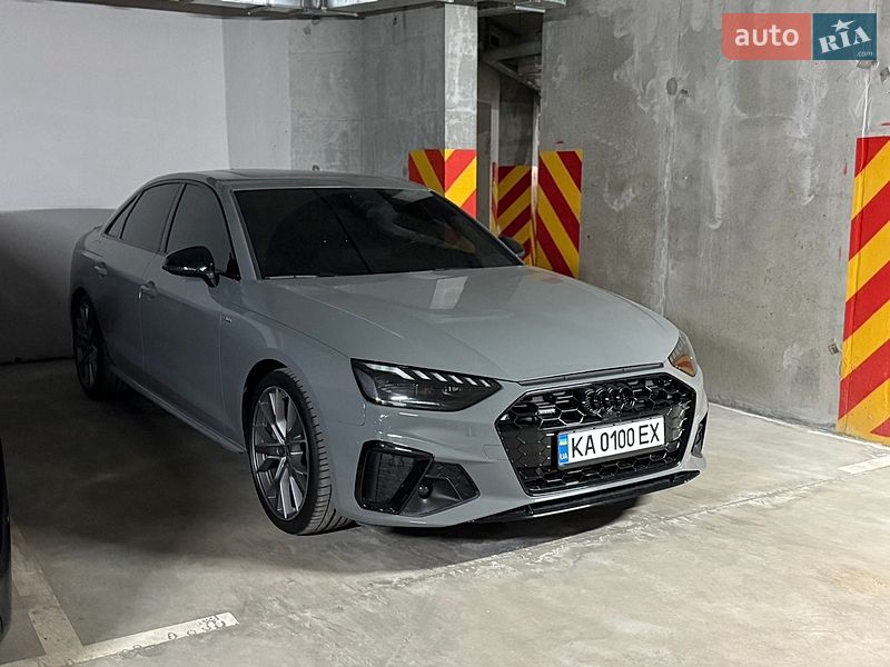 Седан Audi A4 2021 в Києві
