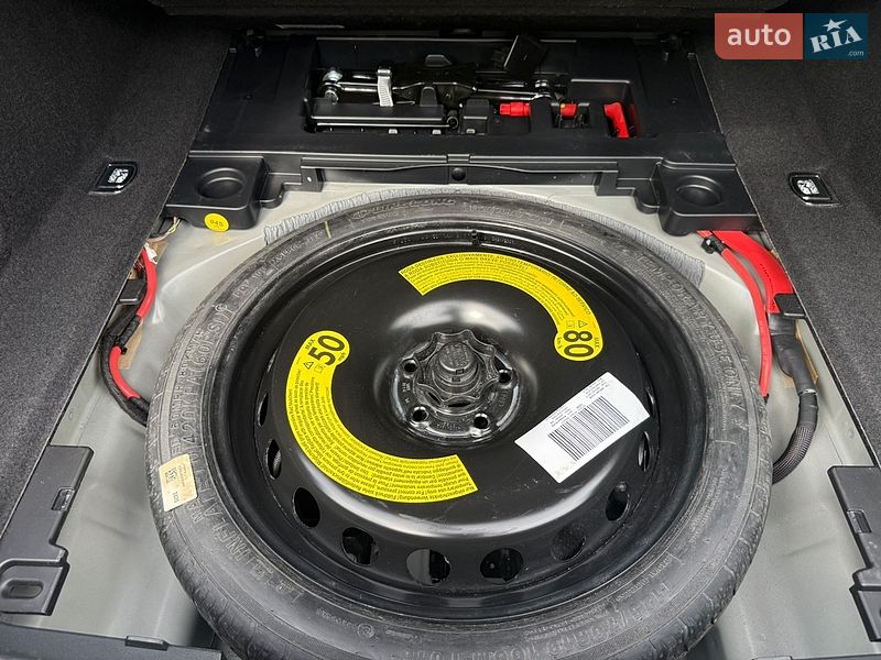Седан Audi A4 2021 в Києві