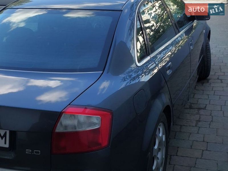 Седан Audi A4 2001 в Львове