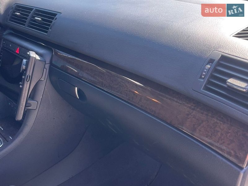 Универсал Audi A4 2006 в Жовкве
