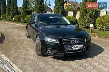Audi A4  2011