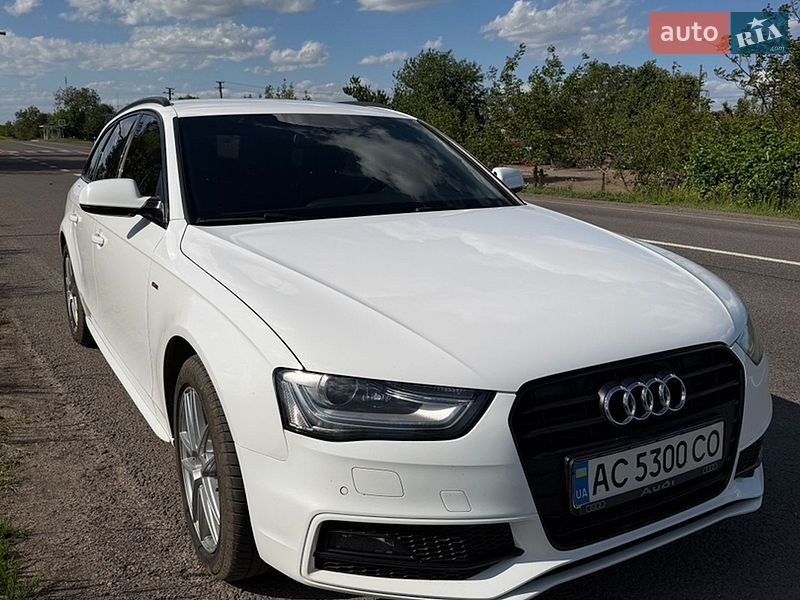 Универсал Audi A4 2014 в Нововолынске
