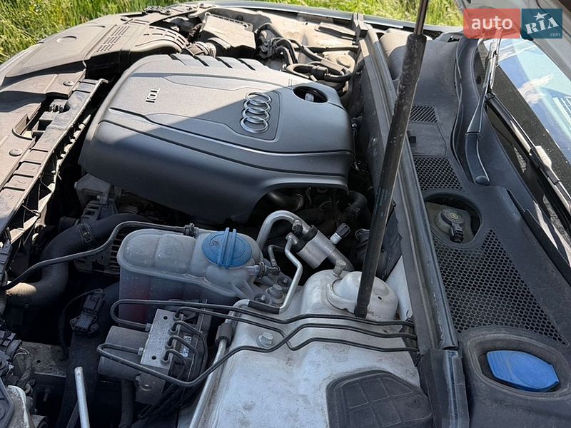 Универсал Audi A4 2014 в Нововолынске