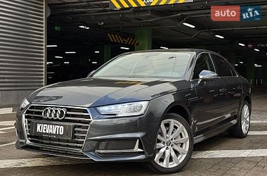 Audi A4 2019