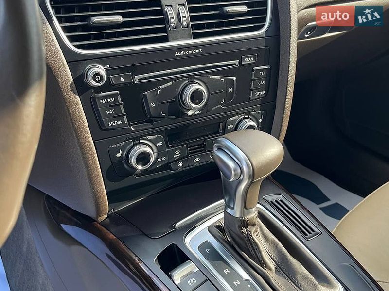 Седан Audi A4 2015 в Ковеле