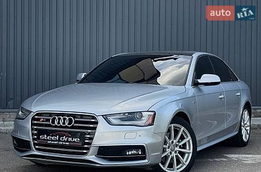 Audi A4  2015