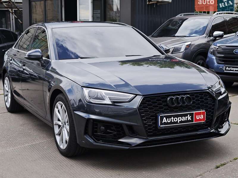 Седан Audi A4 2019 в Харькове