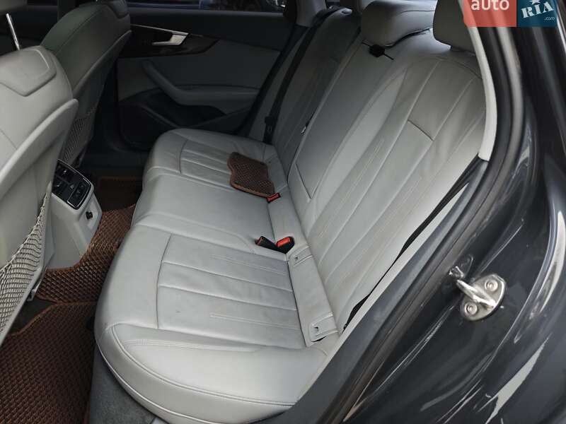 Седан Audi A4 2019 в Харькове