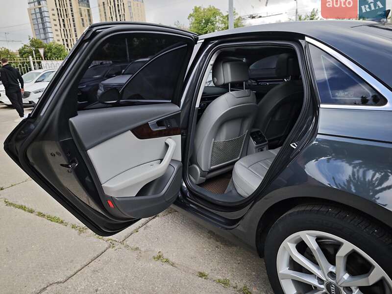 Седан Audi A4 2019 в Харькове
