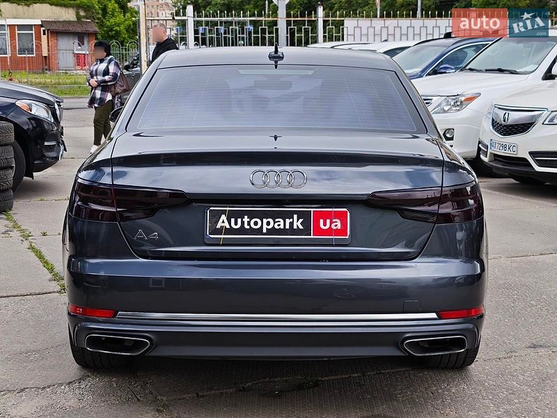 Седан Audi A4 2019 в Харькове