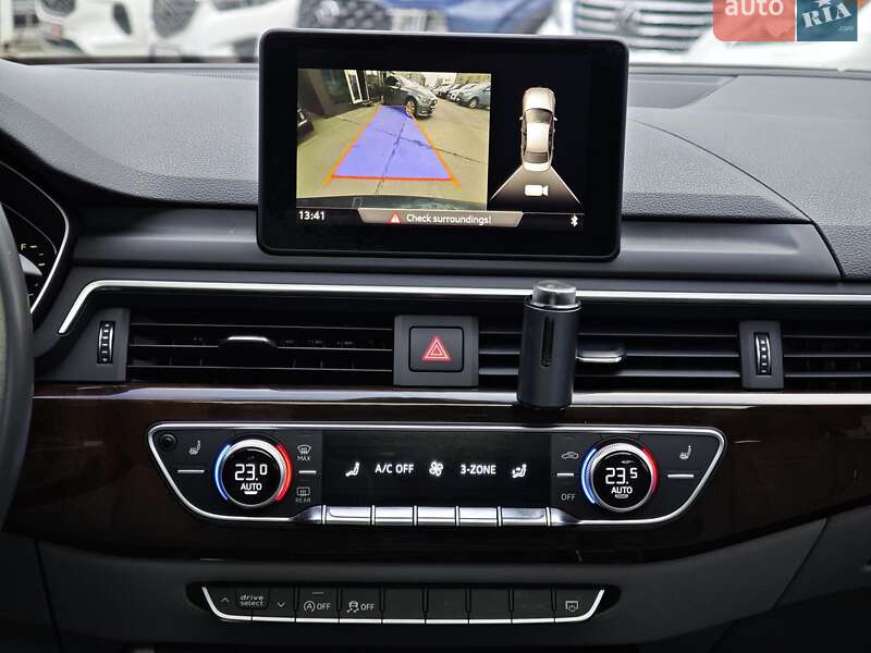 Седан Audi A4 2019 в Харькове