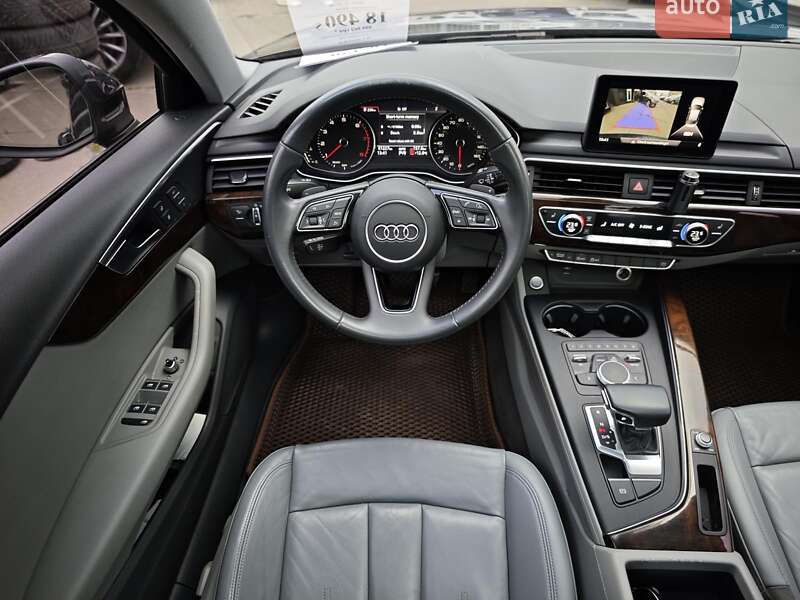 Седан Audi A4 2019 в Харькове
