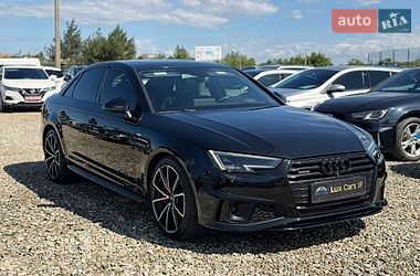 Audi A4  2017