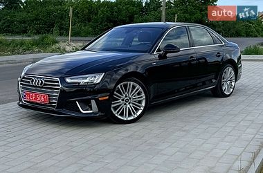 Audi A4  2019