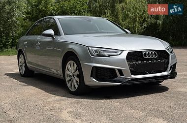 Audi A4  2017