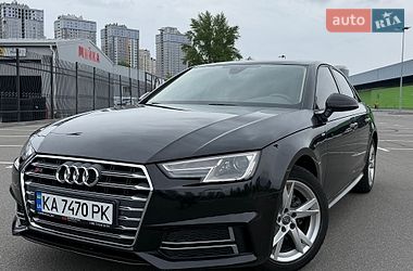 Audi A4  2017