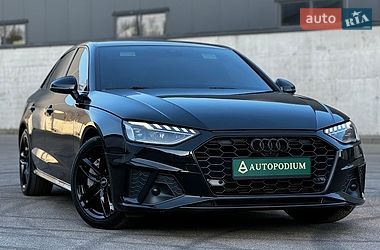Audi A4  2022