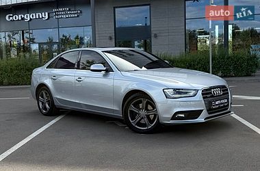 Audi A4  2014