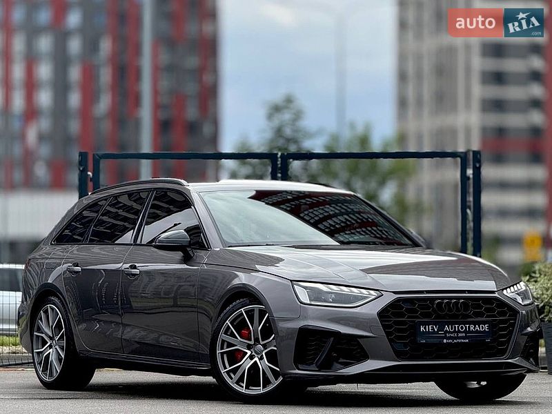 Audi A4 2019