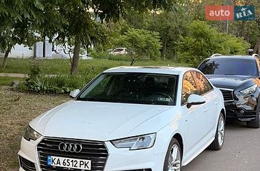 Audi A4  2016