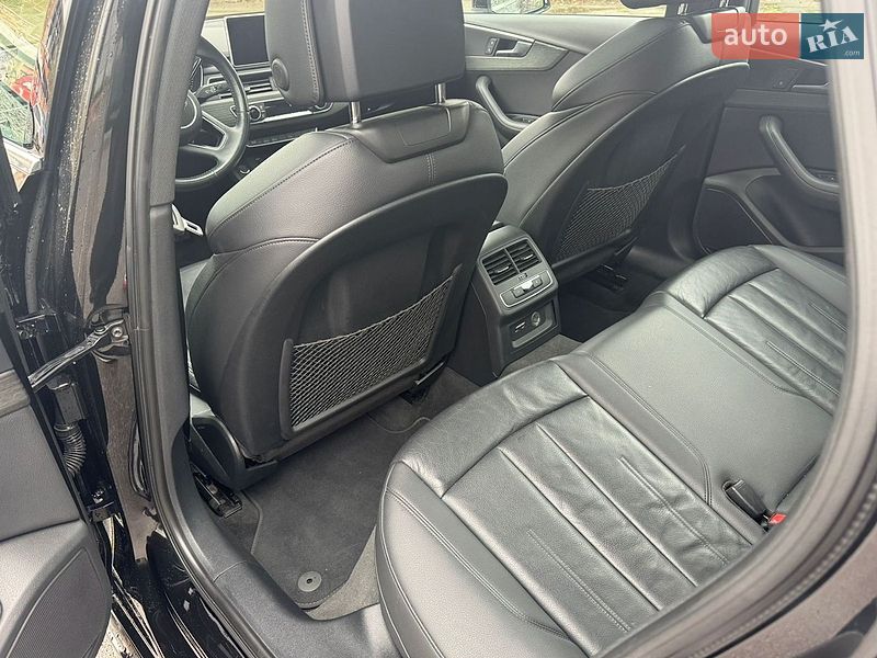 Седан Audi A4 2019 в Харькове
