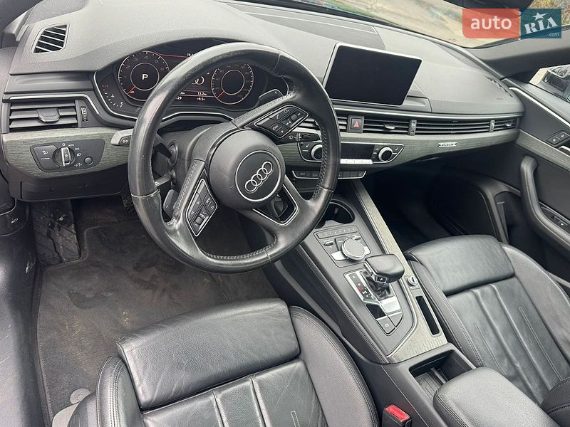 Седан Audi A4 2019 в Харькове