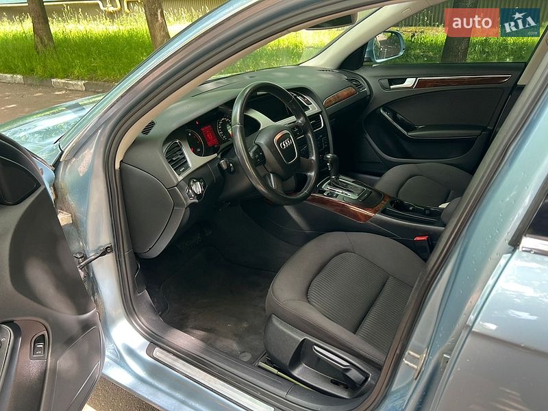 Седан Audi A4 2008 в Житомирі