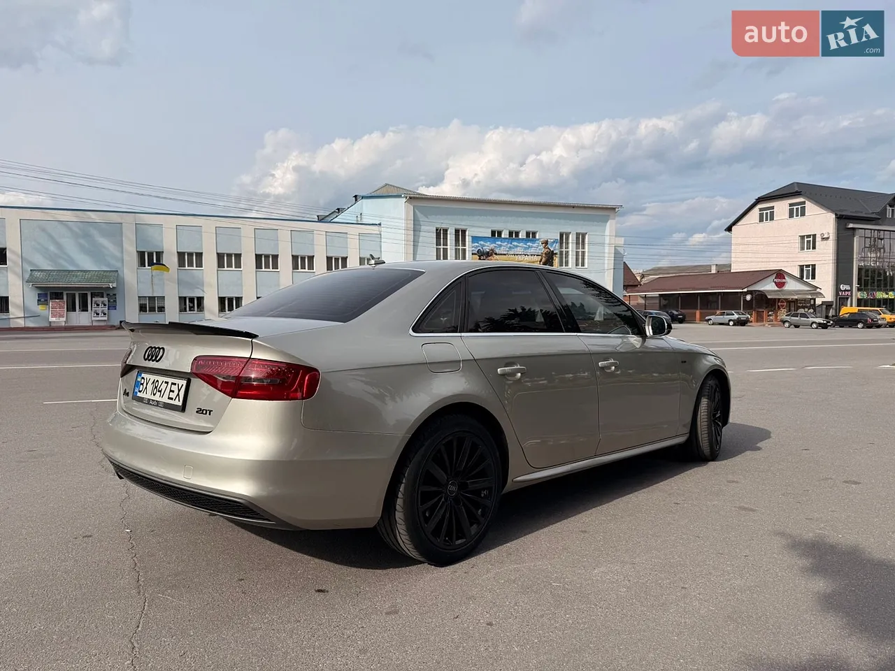 2013 Audi A4 - мініатюра 5