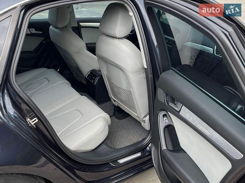 Седан Audi A4 2013 в Львове фото 22 Седан Audi A4 2013 в Львове