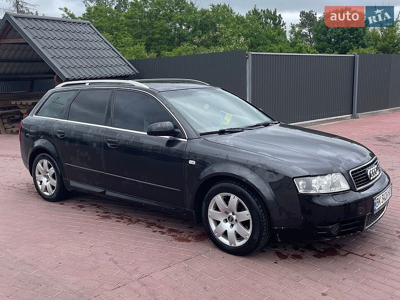 Универсал Audi A4 2002 в Сарнах