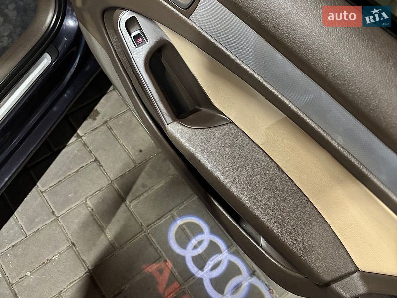 Седан Audi A4 2013 в Харькове