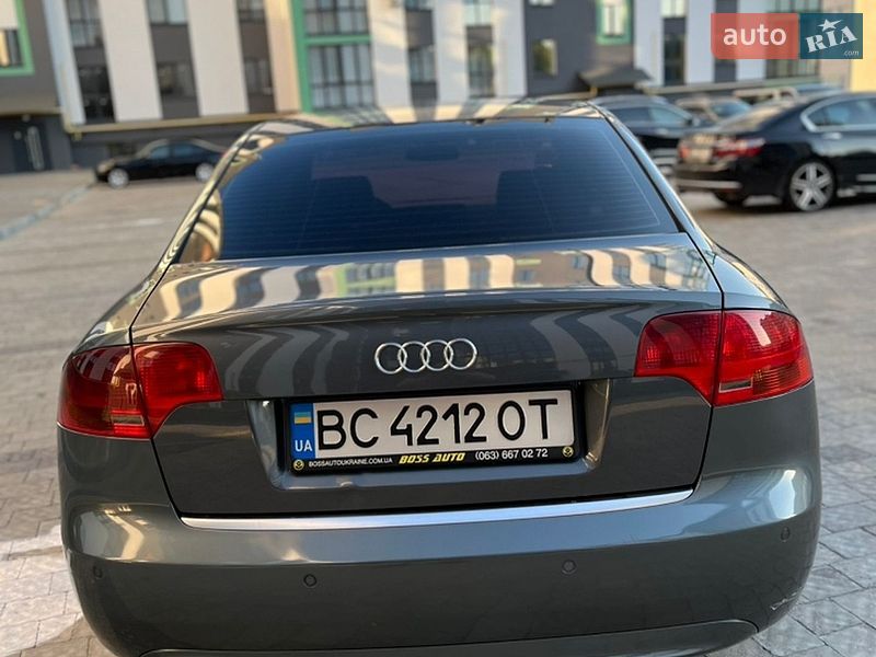 Седан Audi A4 2005 в Сокале