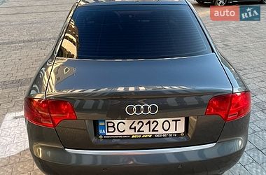 Седан Audi A4 2005 в Сокале