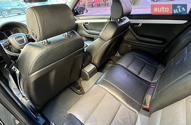 Седан Audi A4 2005 в Сокале