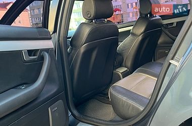 Седан Audi A4 2005 в Сокале