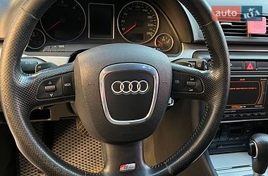 Седан Audi A4 2005 в Сокале